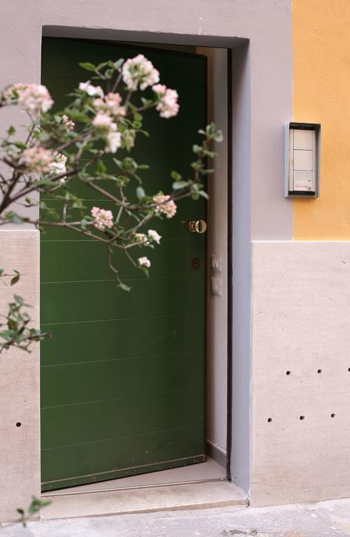 Ostello Locanda Degli Acrobati Brescia Ngoại thất bức ảnh